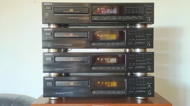 Vand 4 CD player SONY.