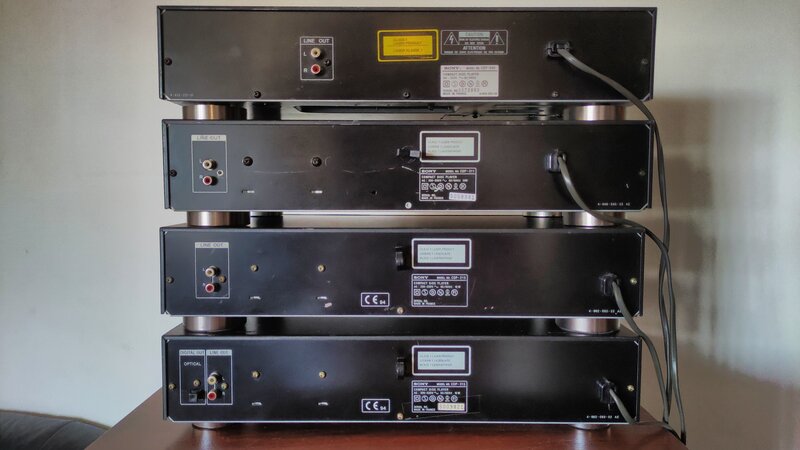 Vand 4 CD player SONY.